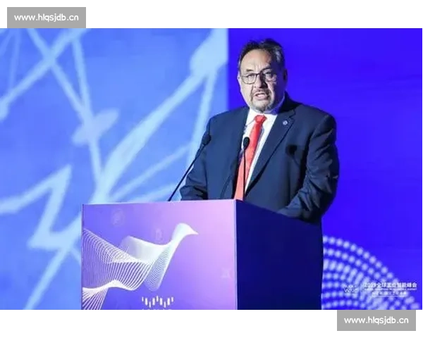 刘文杰以创新思维引领科技变革推动智能时代高质量发展